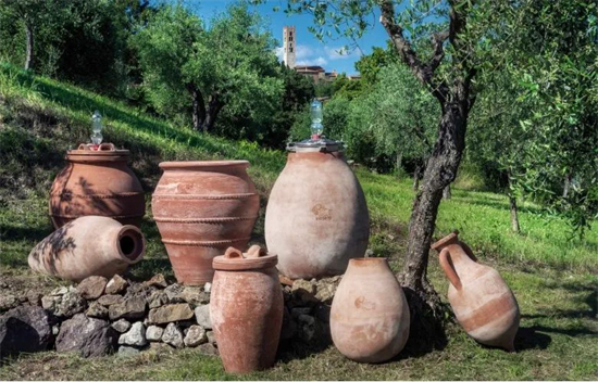 陶罐酿酒 | 古法酿造的现代演绎 2022赤陶酿酒Terracotta e Vino展研会在佛罗伦萨举办